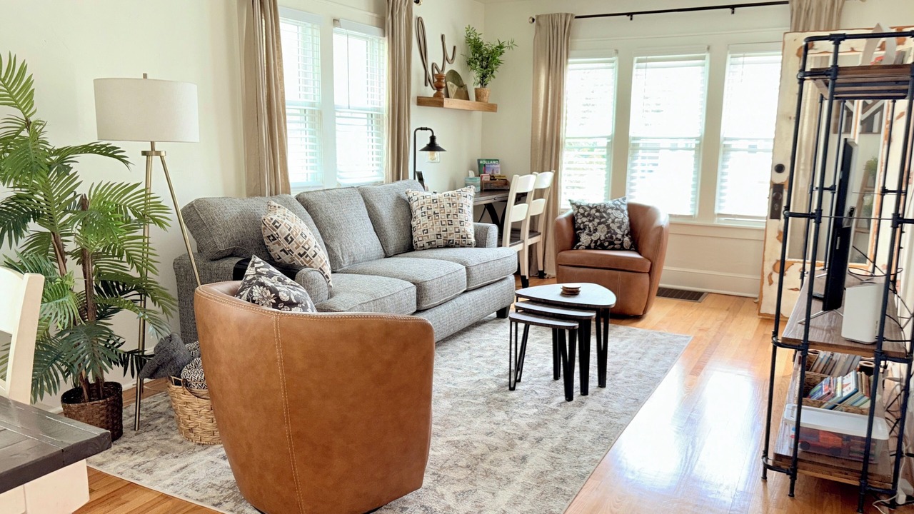 Photo of Livingroom in Lakeside