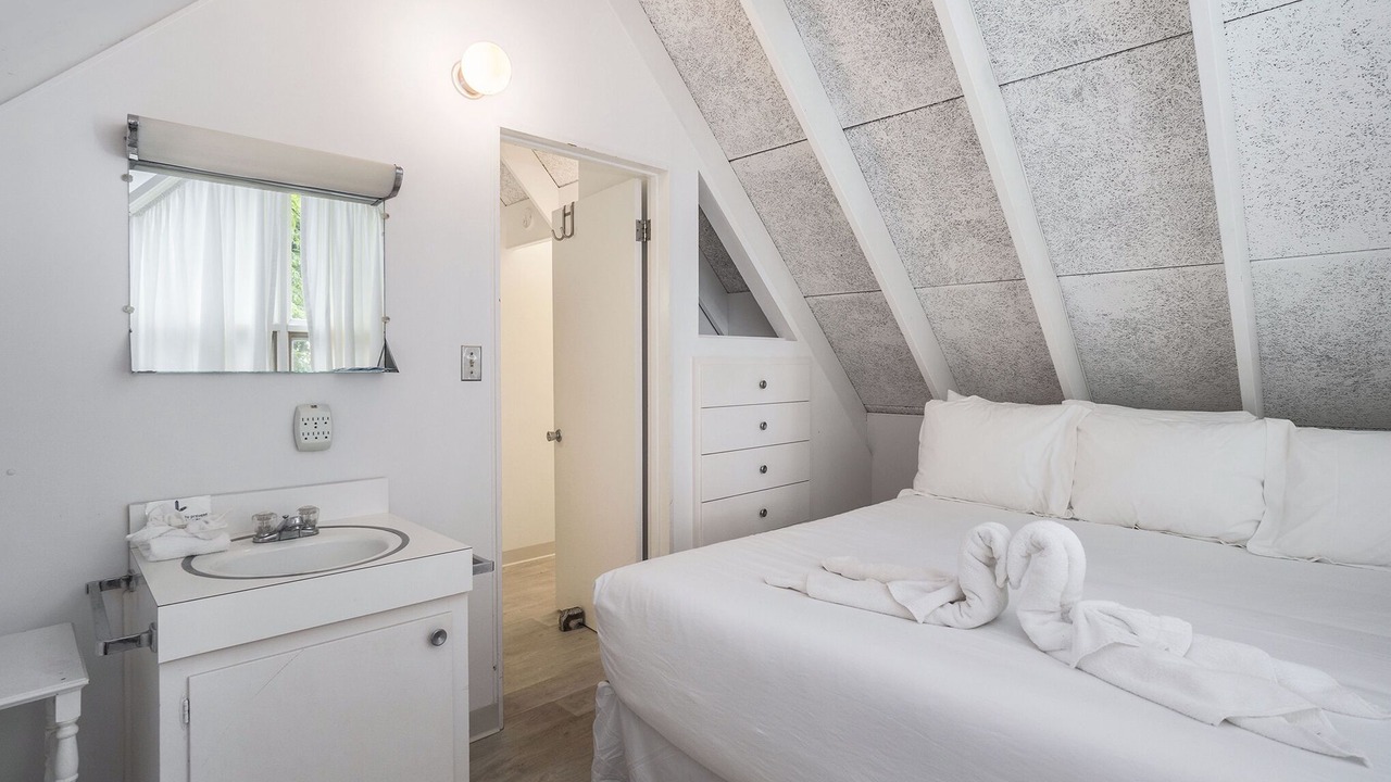 Photo of Bedroom in South Haven