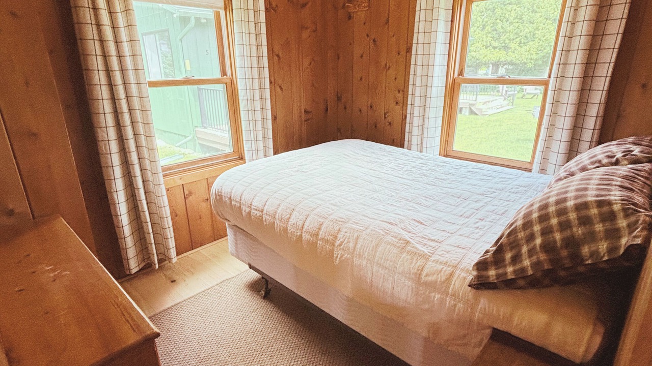 Photo of Bedroom in Hessel