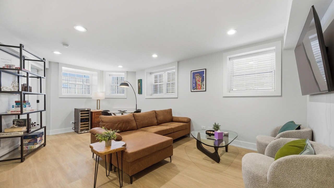 Photo of Bedroom in Andersonville