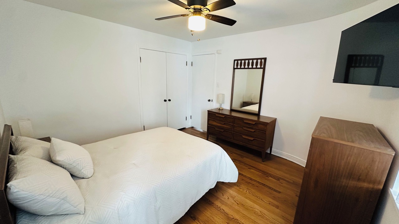 Photo of Bedroom in Forestview