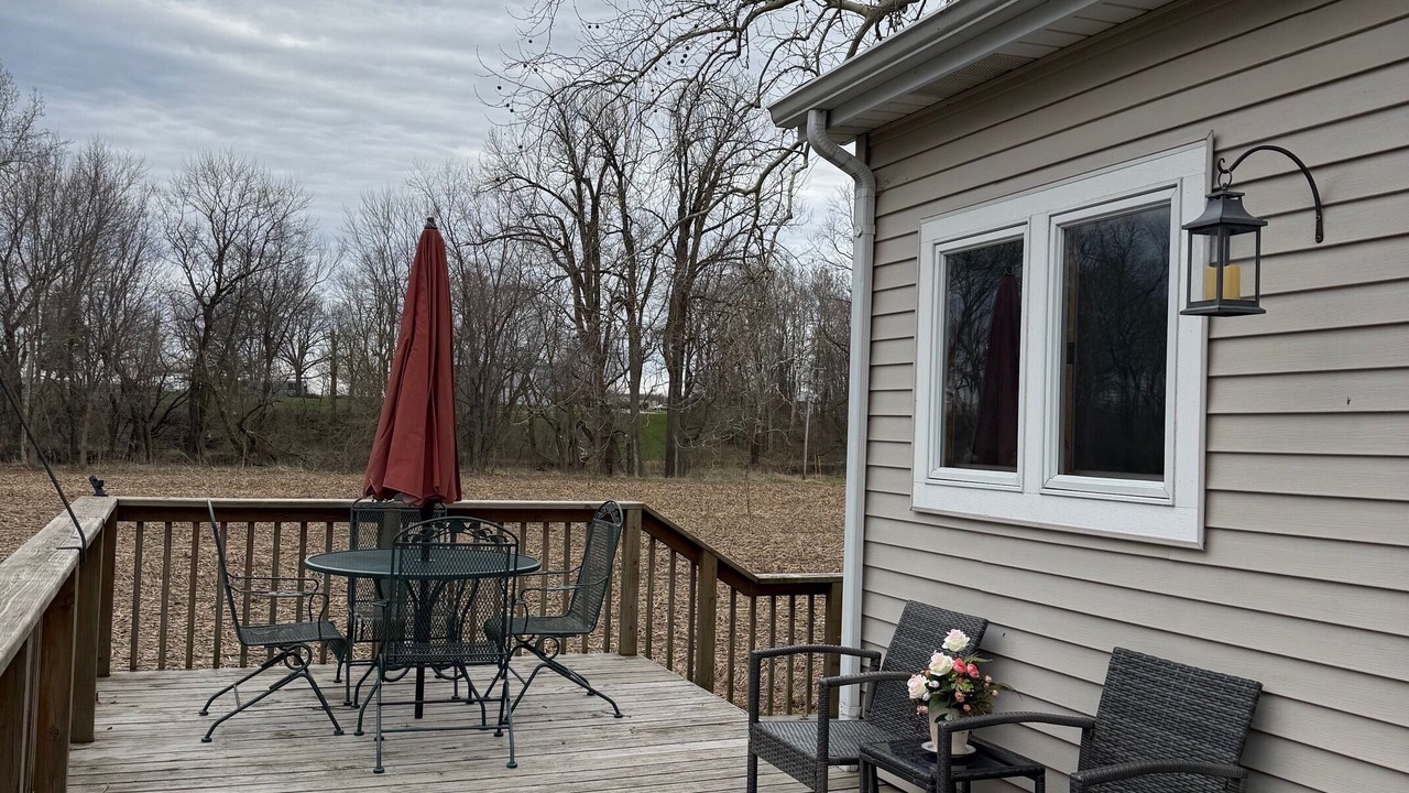 Photo of Outdoor in Laketon
