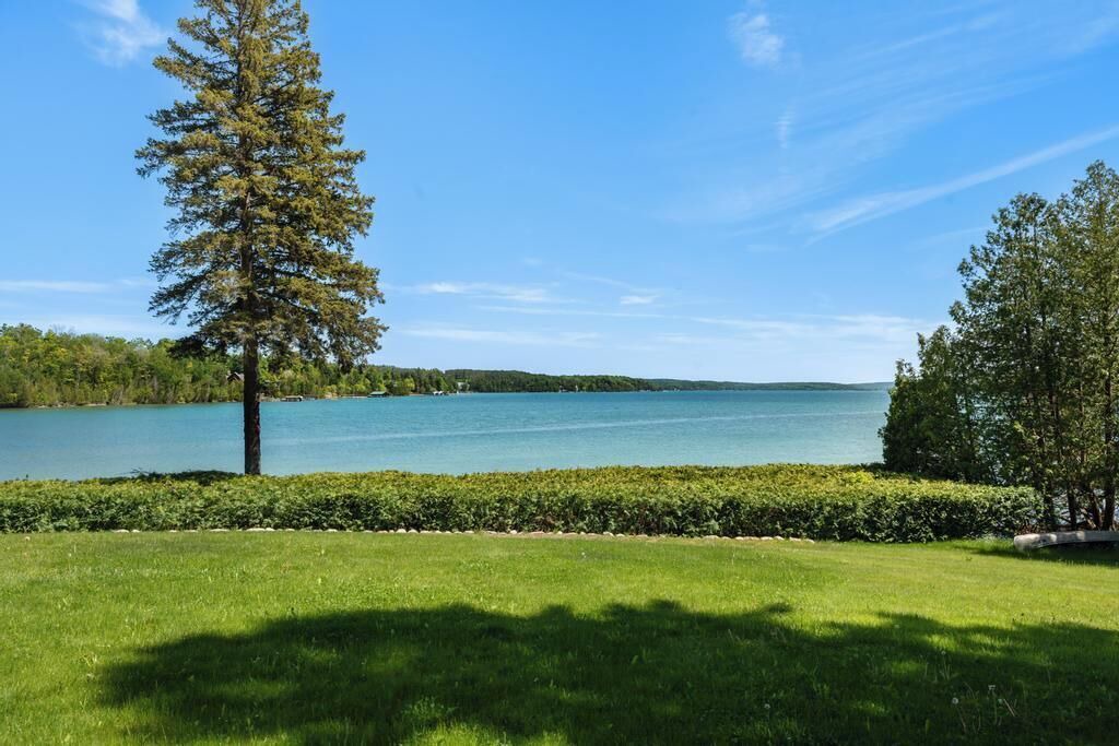 Photo of Others in Bay Harbor