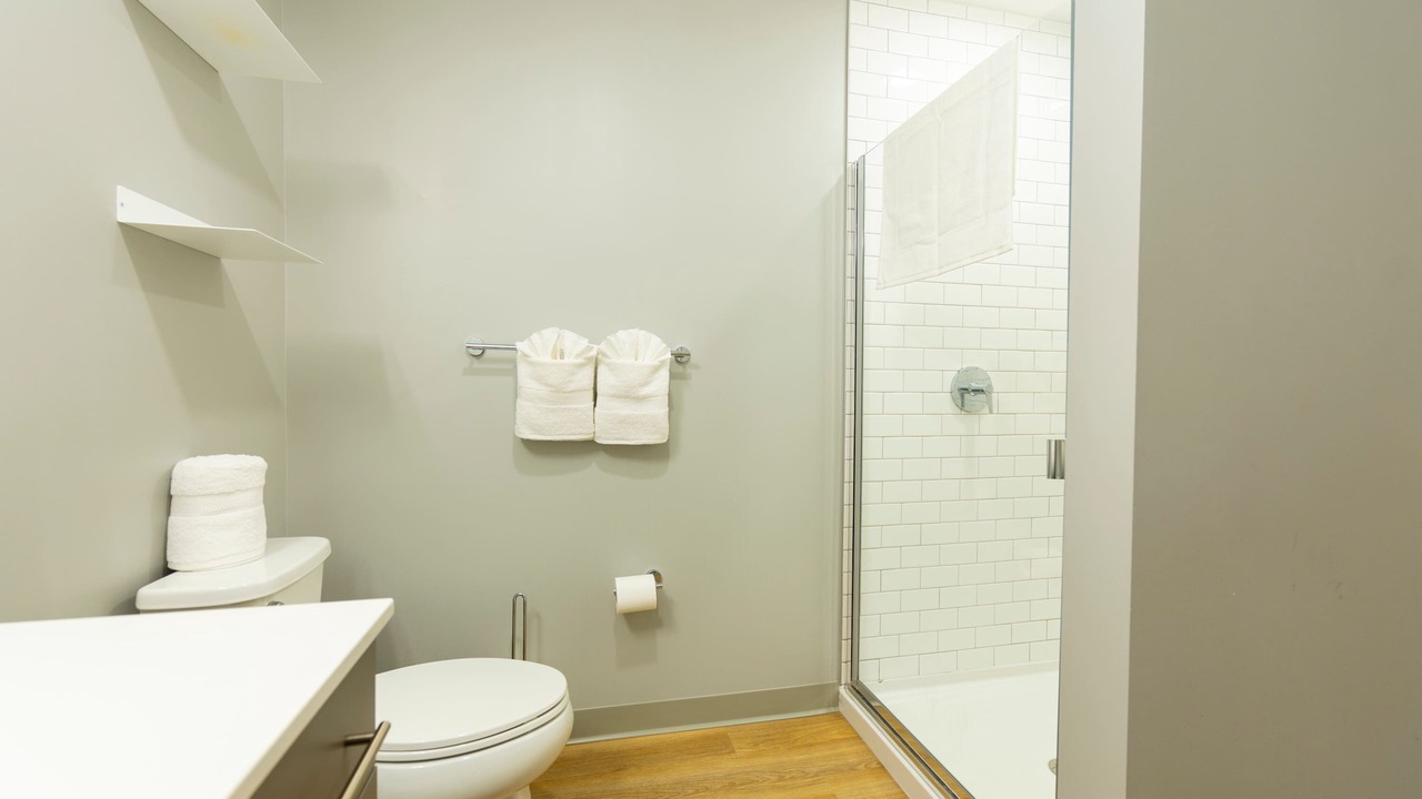 Photo of Bathroom in River North