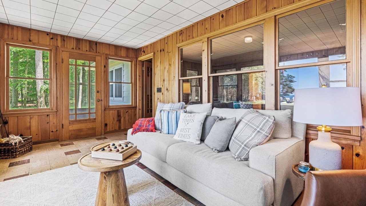 Photo of Livingroom in Muskegon