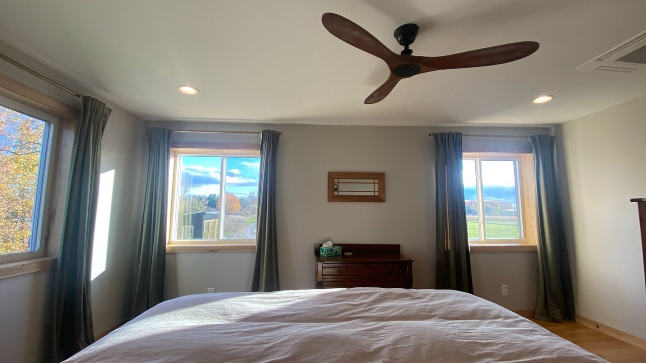 Photo of Bedroom in Herron
