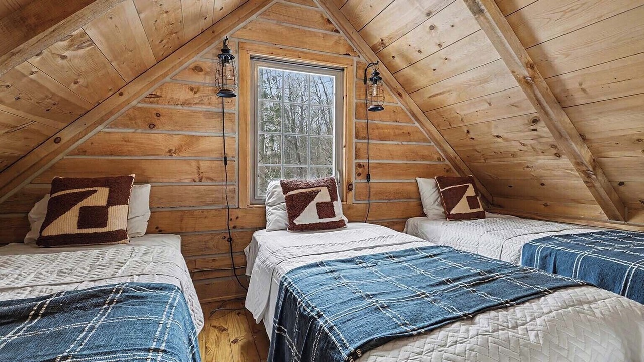Photo of Bedroom in Harbert