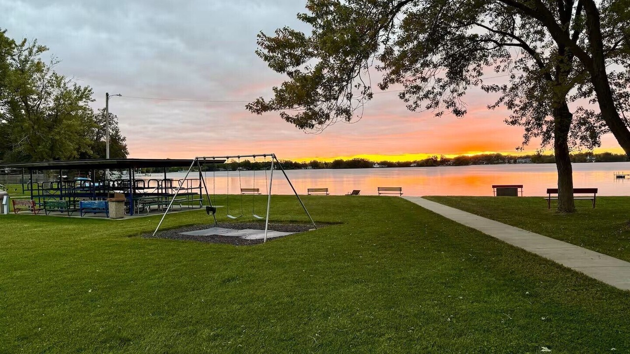 Photo of Outdoor in Browns Lake