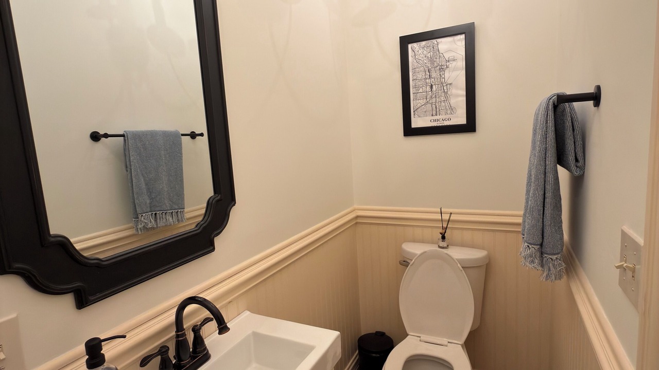 Photo of Bathroom in Grand Boulevard