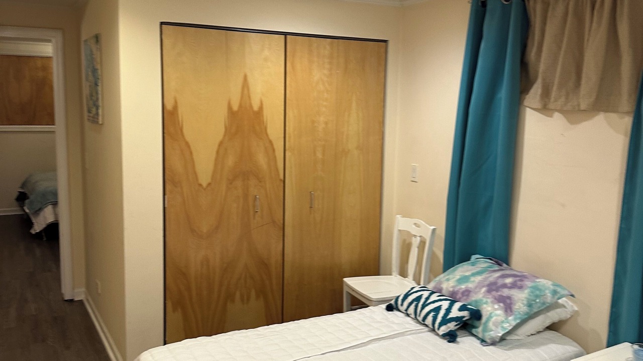 Photo of Bedroom in Wrightwood Neighbors
