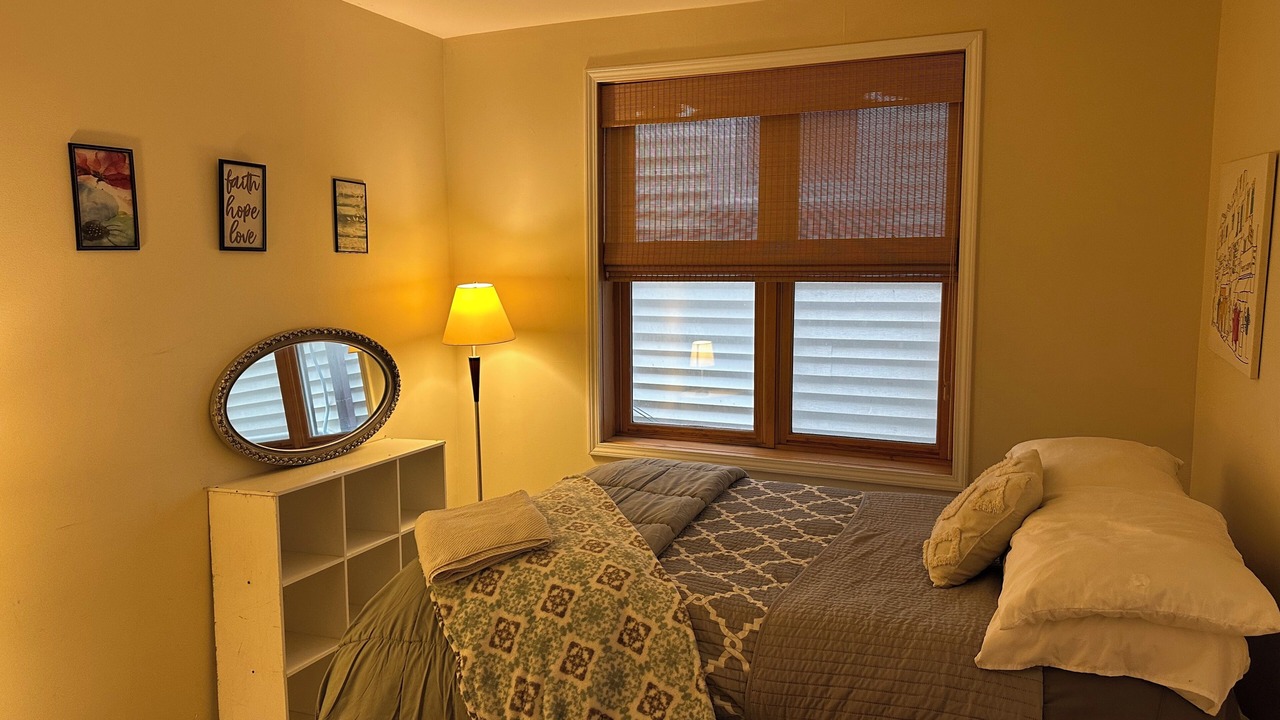 Photo of Bedroom in Wrightwood Neighbors