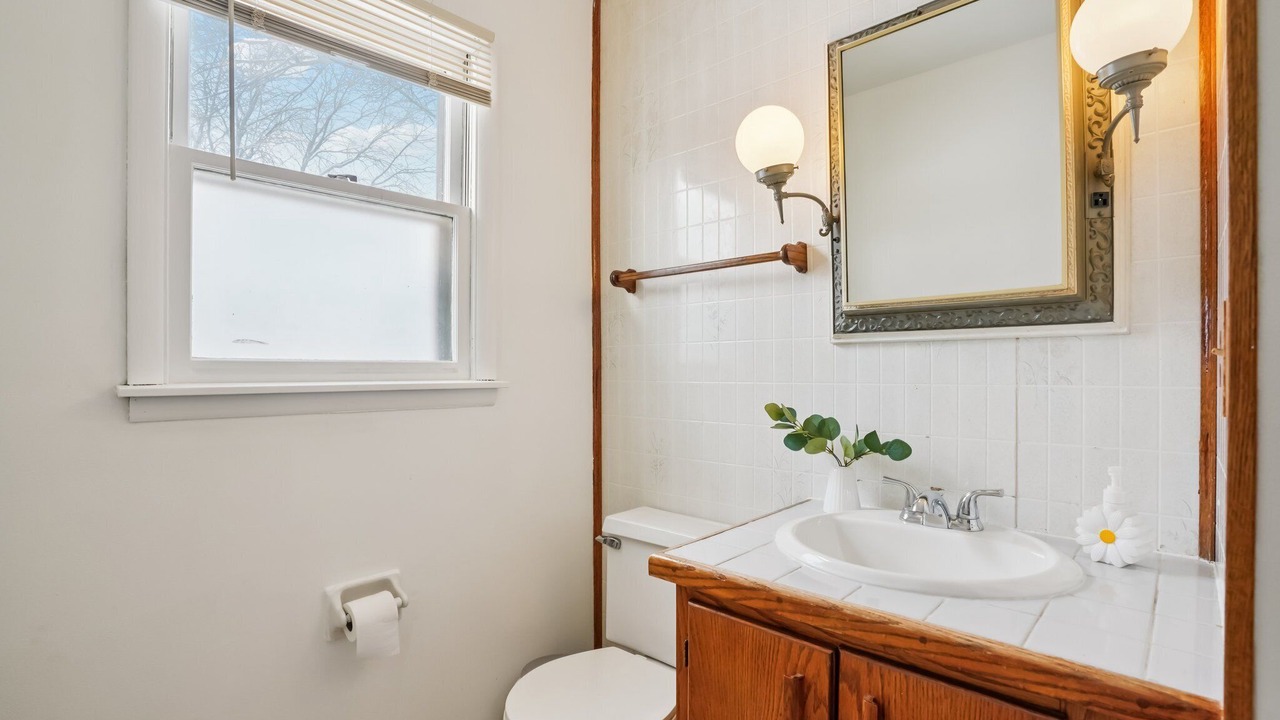 Photo of Bathroom in Colgate