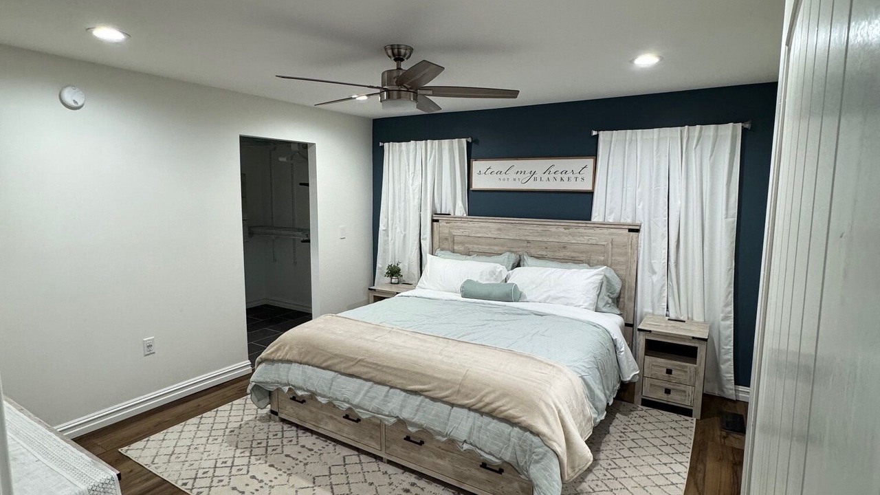 Photo of Bedroom in Battle Creek
