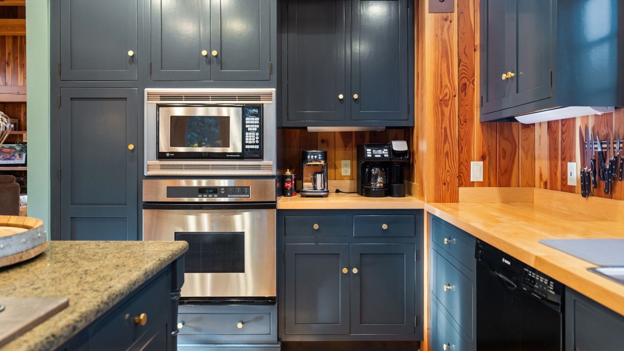 Photo of Kitchen in Glen Arbor