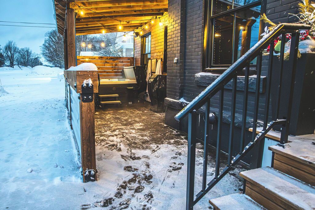 Photo of Outdoor in Newberry