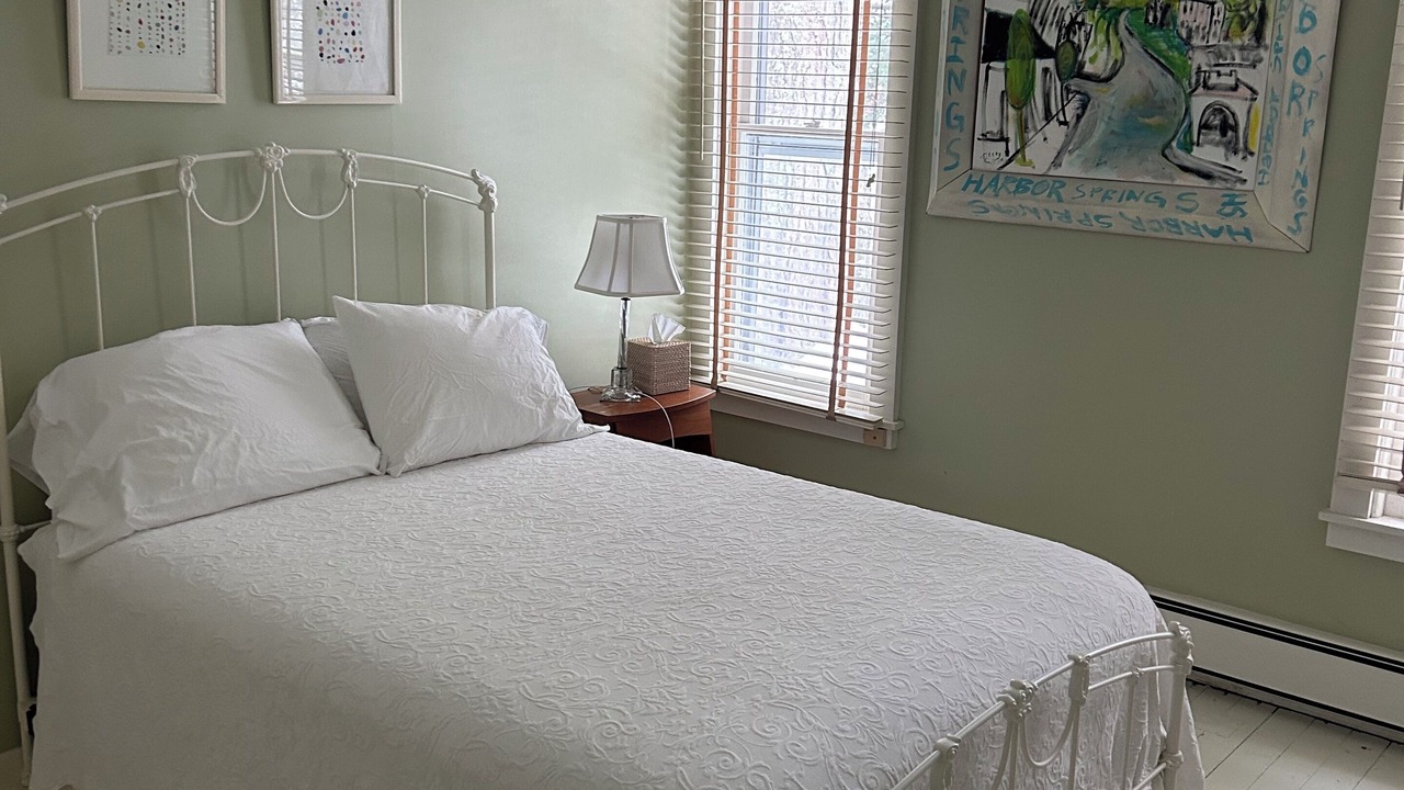 Photo of Bedroom in Harbor Springs