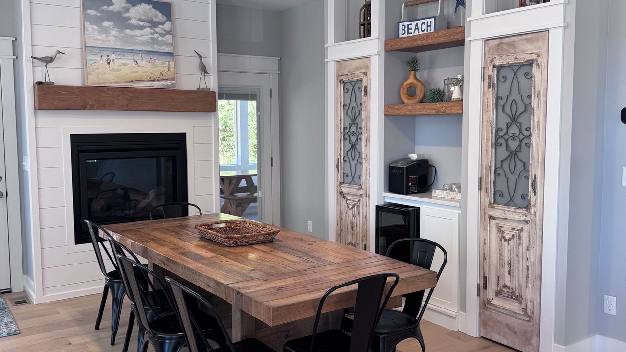 Photo of Livingroom in Miami Park