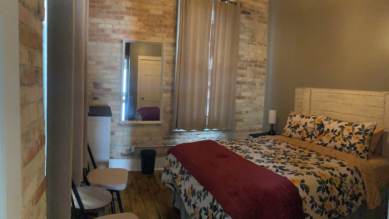Photo of Bedroom in Lake Odessa