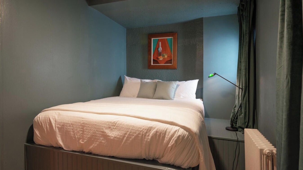 Photo of Bedroom in Lower East Side