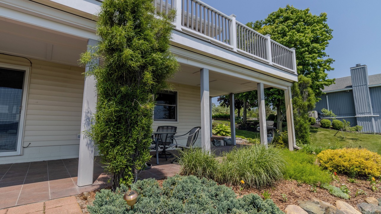 Photo of Outdoor in Cedar