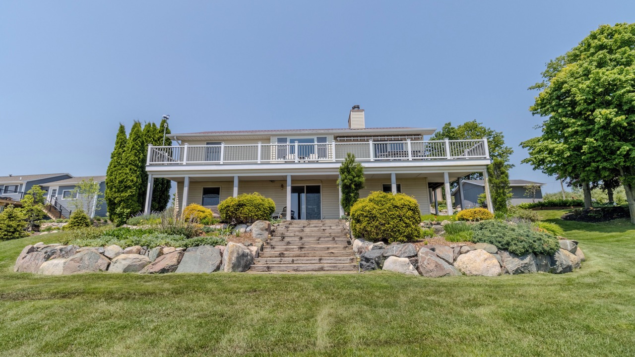 Photo of Outdoor in Cedar