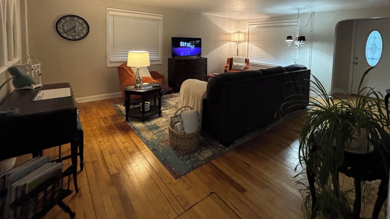 Photo of Livingroom in Iron Mountain
