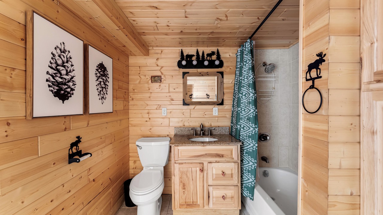 Photo of Bathroom in Lake Arrowhead