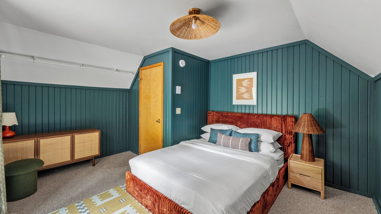 Photo of Bedroom in Lake Arrowhead