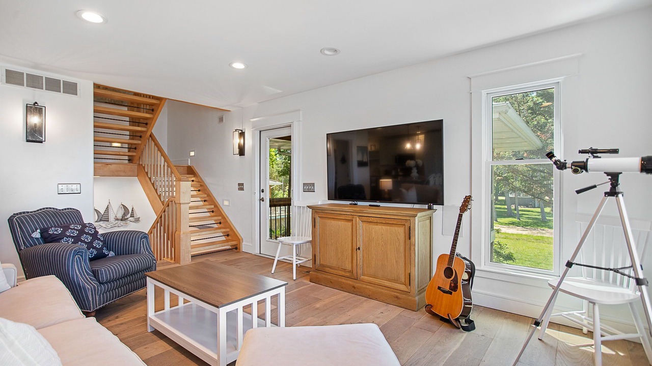 Photo of Livingroom in Miami Park