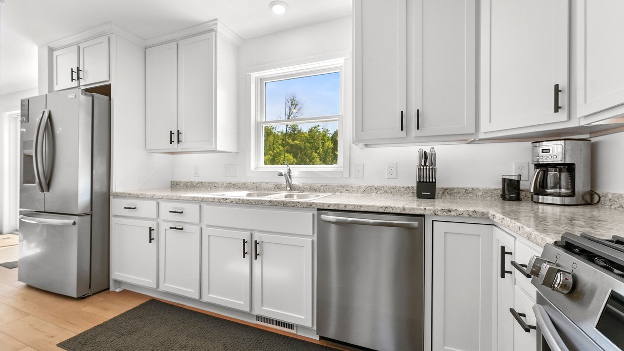 Photo of Kitchen in Maple City
