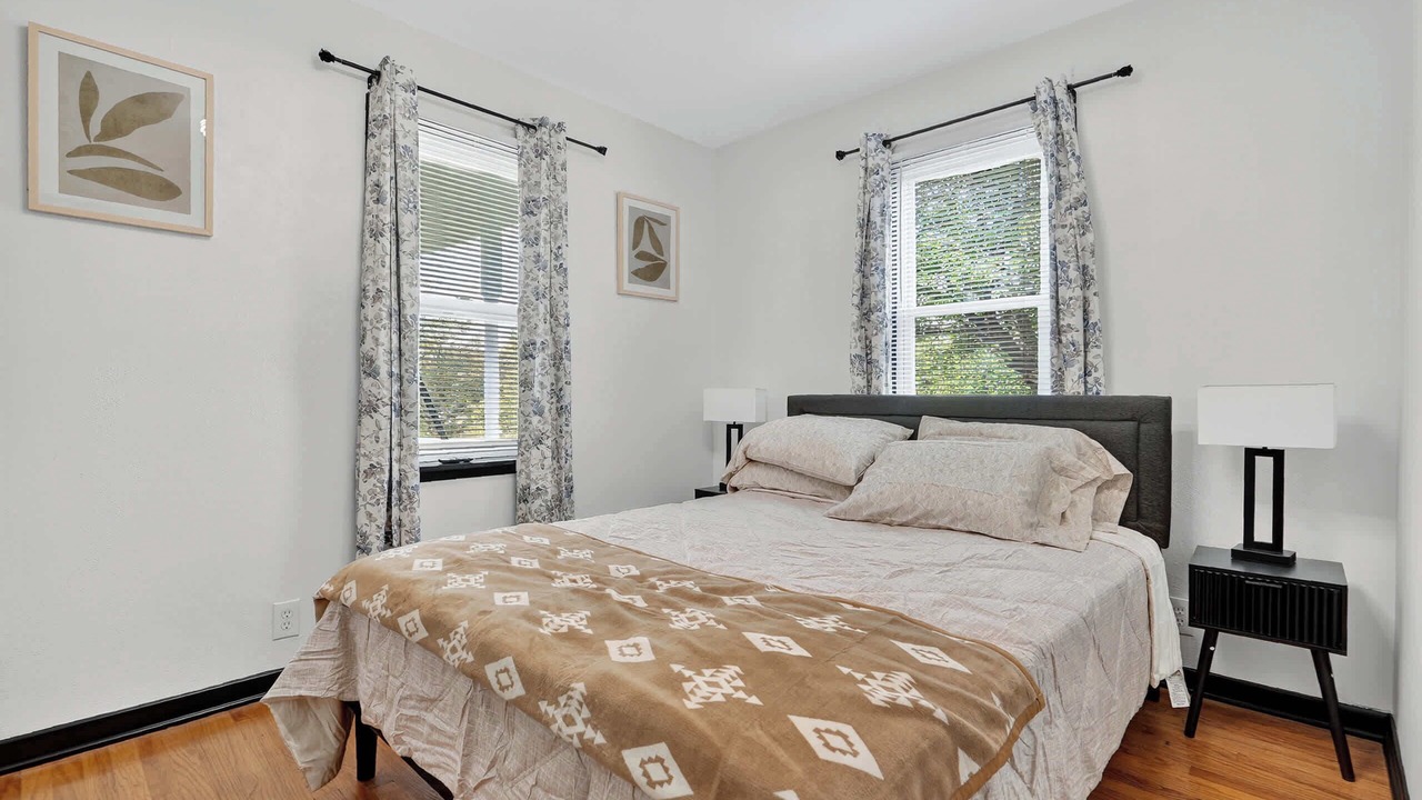 Photo of Bedroom in Waukegan