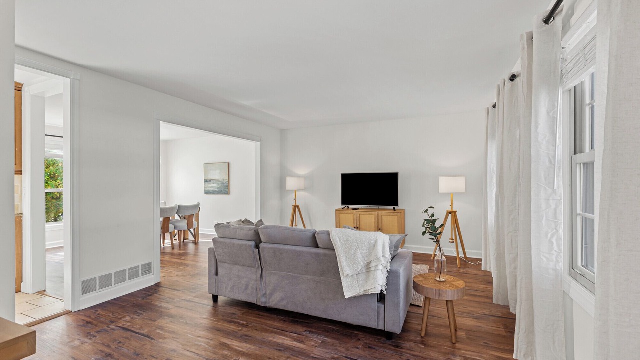 Photo of Livingroom in Naperville