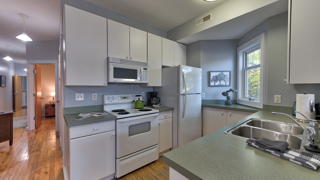 Photo of Kitchen in Empire