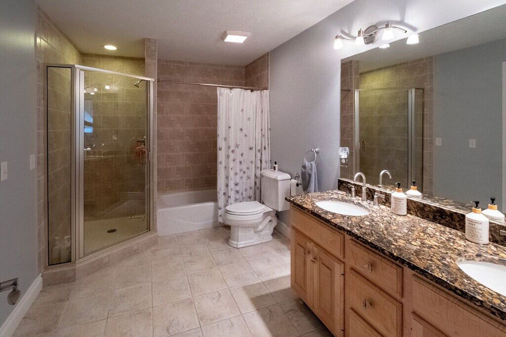 Photo of Bathroom in Glenn Haven Shores