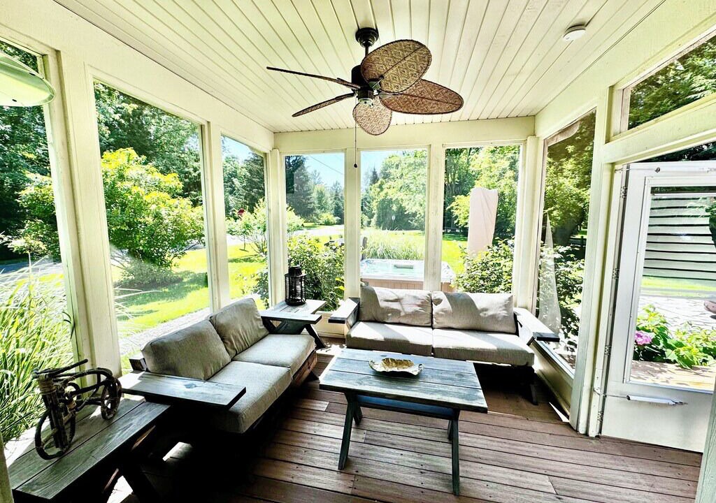 Photo of Patio Balcony in Glenn Haven Shores