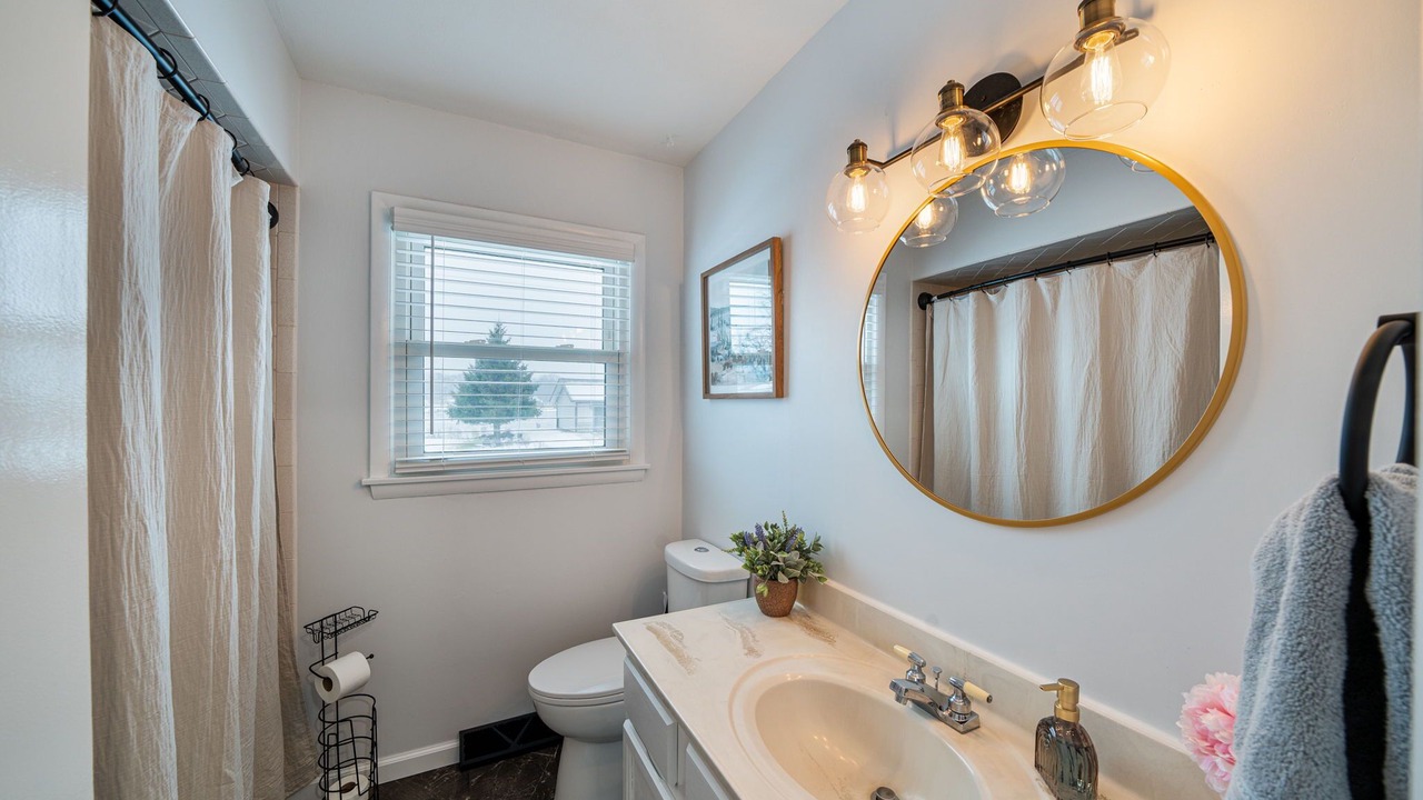 Photo of Bathroom in Elkhart