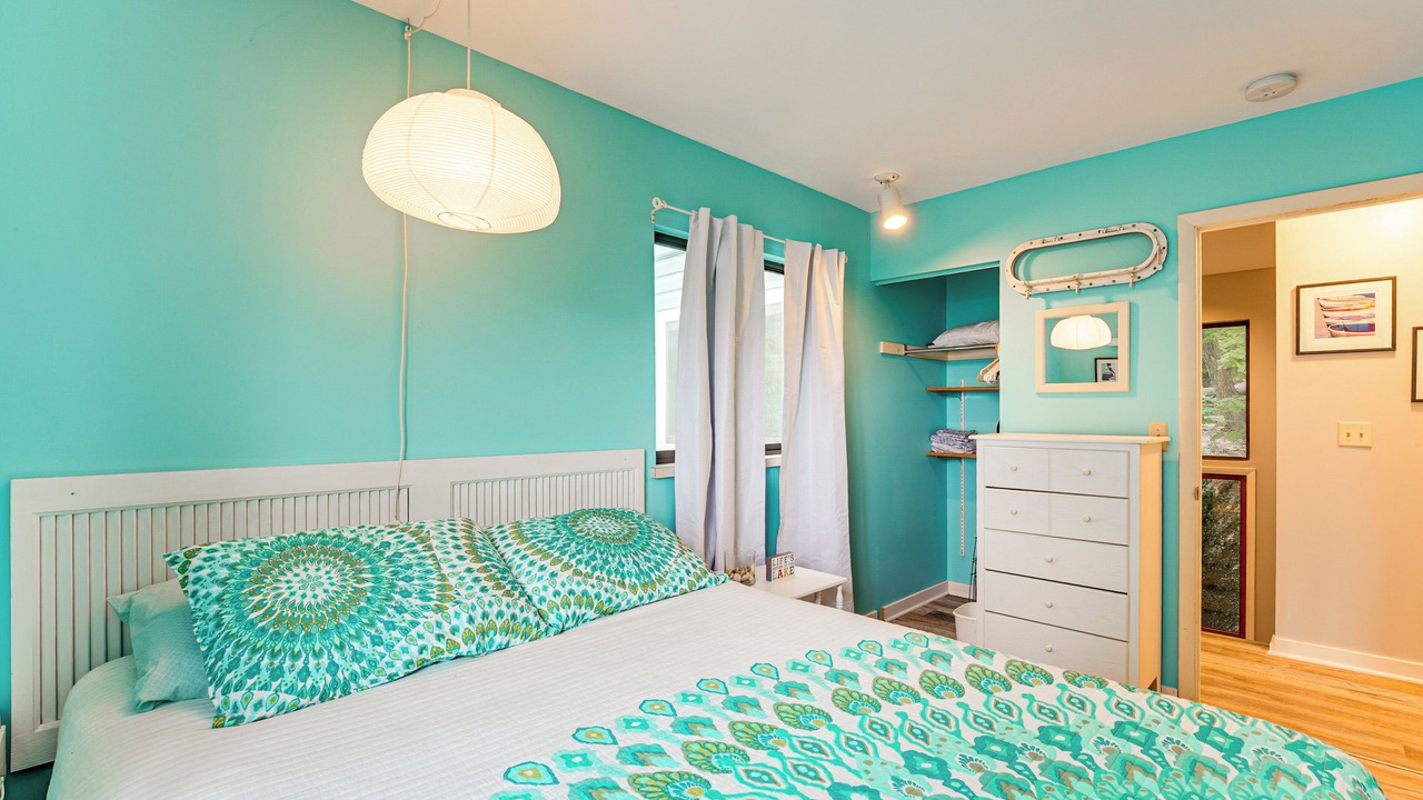 Photo of Bedroom in Montague