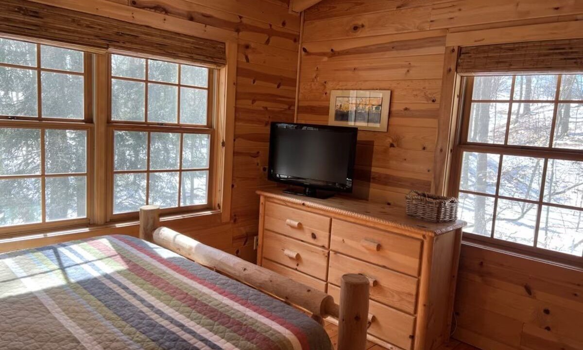 Photo of Bedroom in Saugatuck