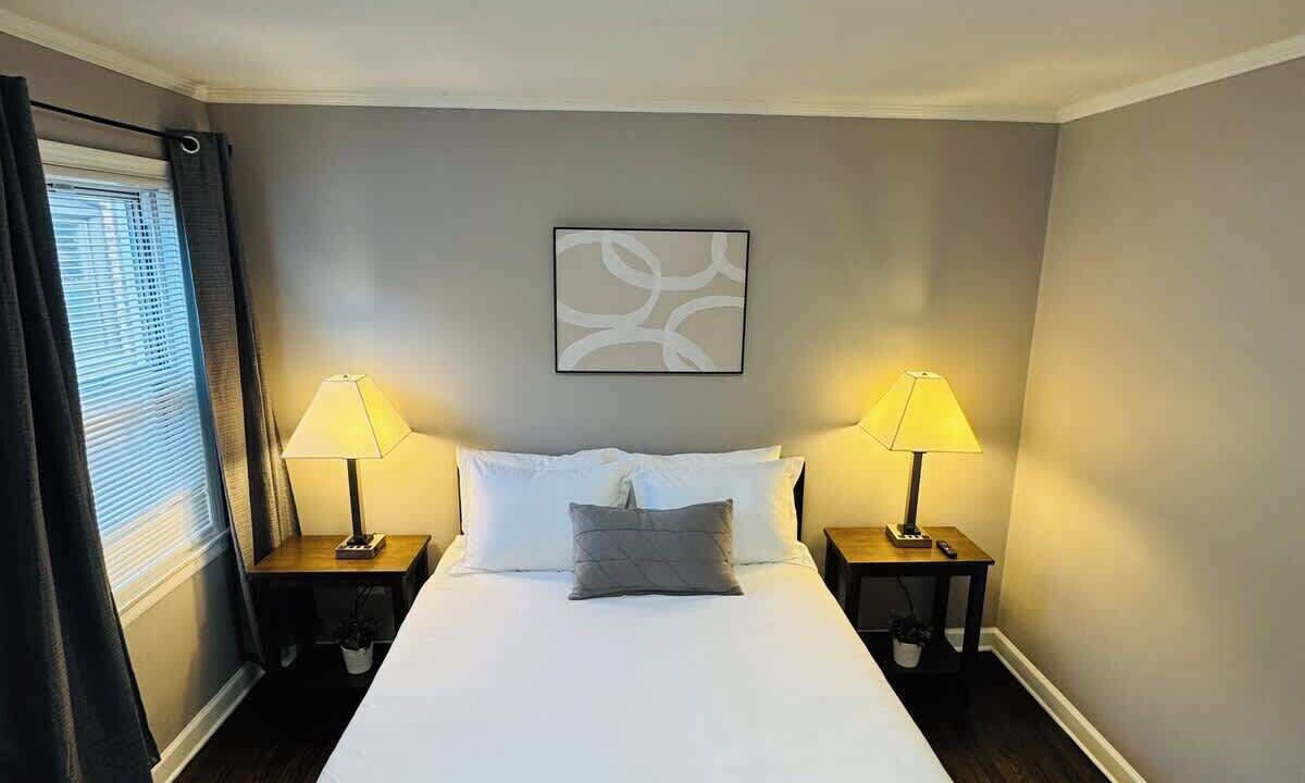 Photo of Bedroom in West Lawn