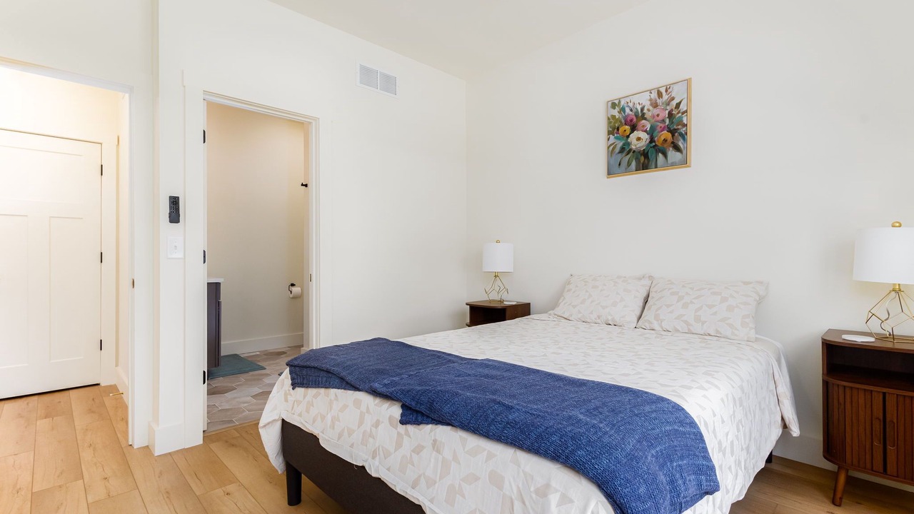 Photo of Bedroom in Northeast South Bend