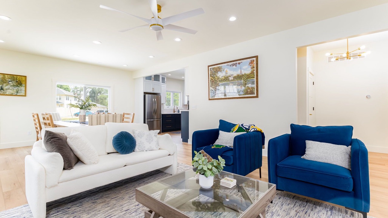 Photo of Livingroom in Northeast South Bend