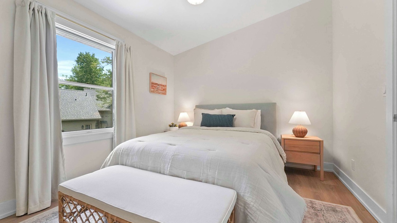 Photo of Bedroom in Empire