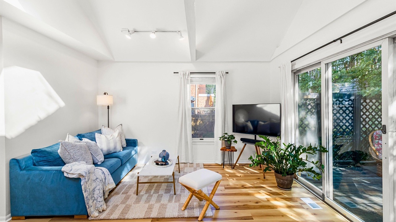 Photo of Livingroom in Sheffield Neighbors