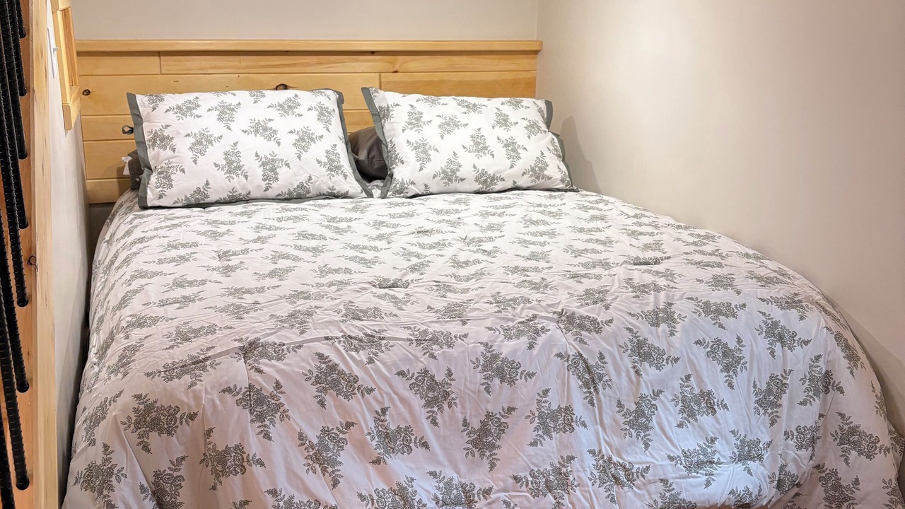 Photo of Bedroom in Au Train