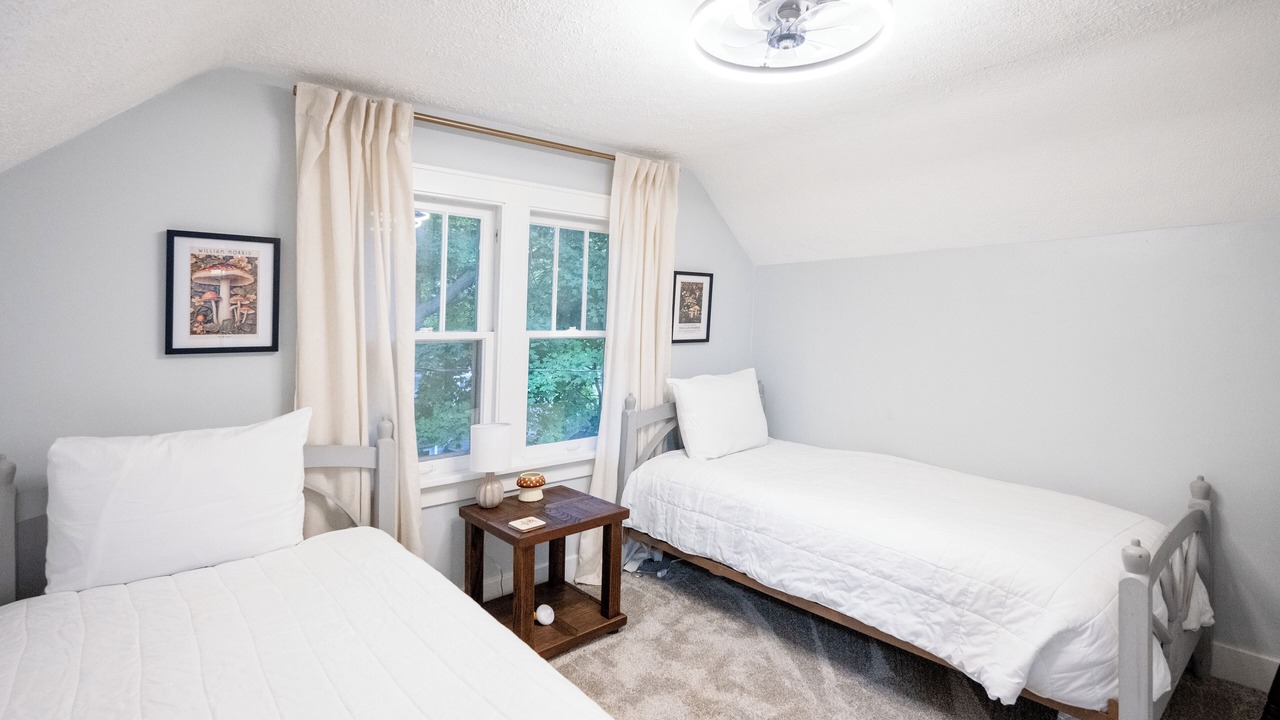 Photo of Bedroom in Macatawa