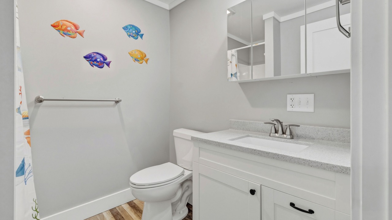 Photo of Bathroom in Six Lakes