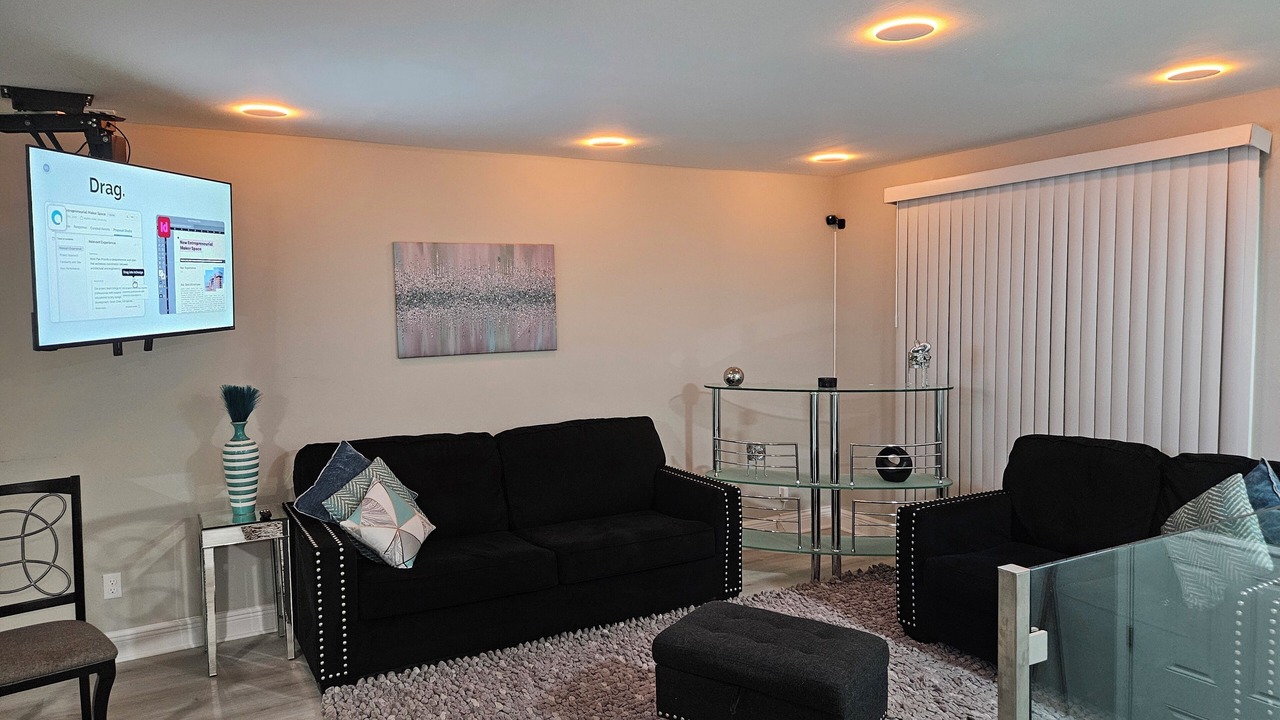 Photo of Livingroom in Calumet City