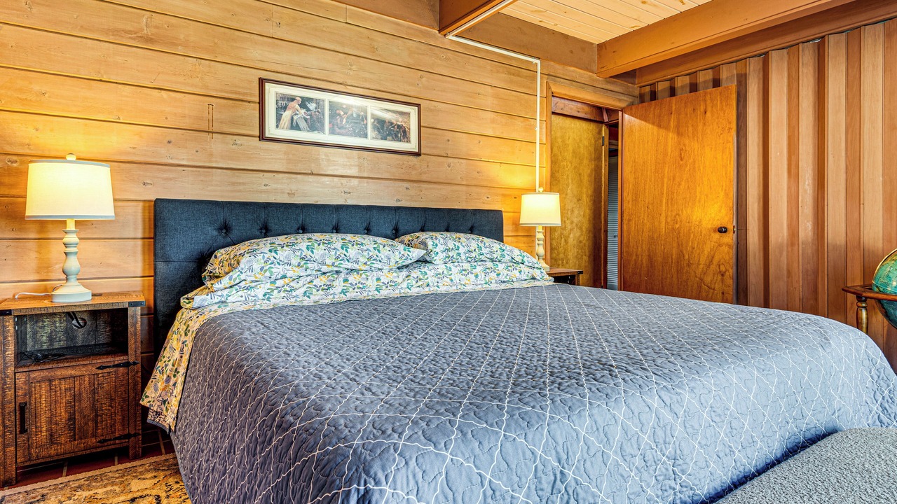 Photo of Bedroom in Rockville