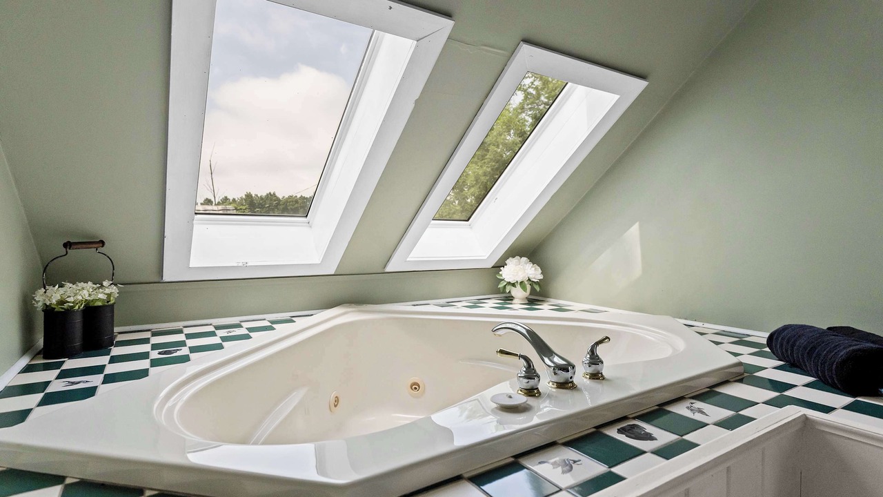 Photo of Bathroom in New Era