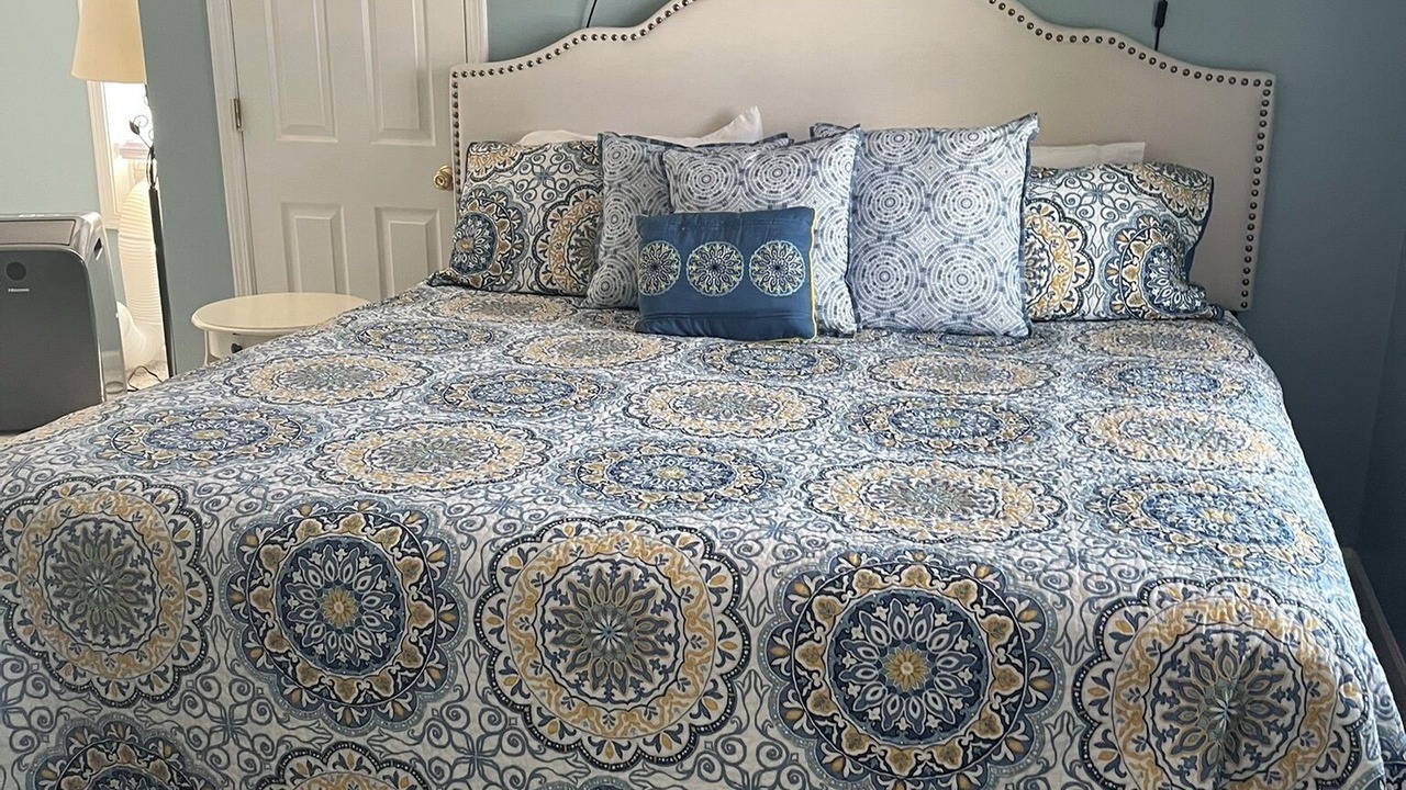 Photo of Bedroom in Twin Lake